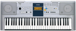 YAMAHA PSR E-323