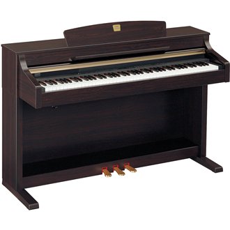 YAMAHA CLP 330